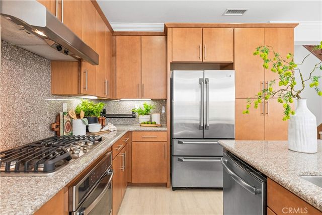 191 Firefly, Irvine, CA 92618