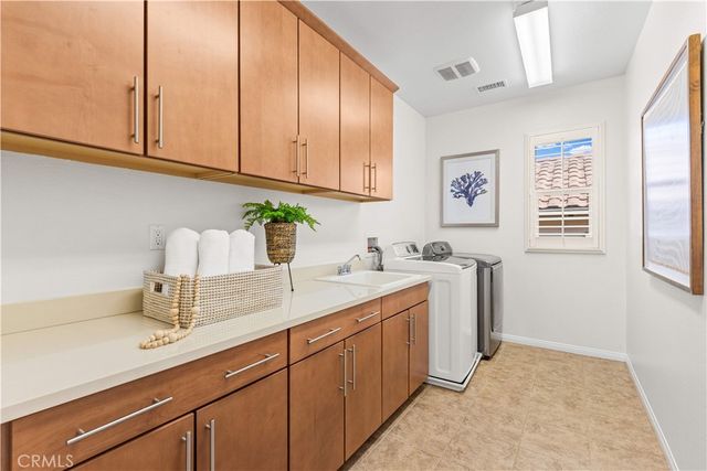 191 Firefly, Irvine, CA 92618