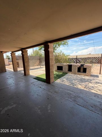 546 E LA MIRADA Drive, Phoenix, AZ 85042