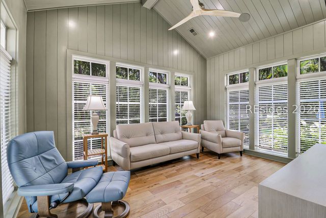 30 Kingston Rd, Hilton Head Island, SC 29928