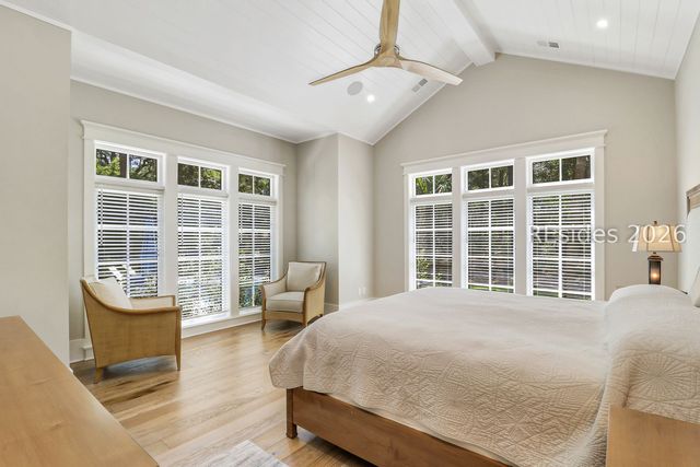 30 Kingston Rd, Hilton Head Island, SC 29928