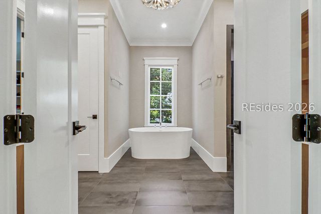 30 Kingston Rd, Hilton Head Island, SC 29928