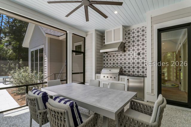 30 Kingston Rd, Hilton Head Island, SC 29928