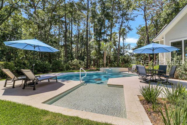 30 Kingston Rd, Hilton Head Island, SC 29928
