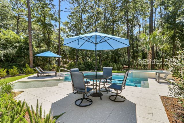 30 Kingston Rd, Hilton Head Island, SC 29928