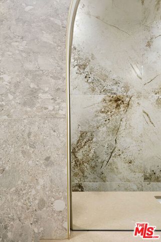 1021 N Ogden Drive 2, West Hollywood, CA 90046