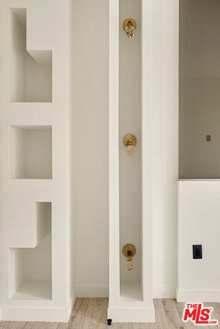 1021 N Ogden Drive 2, West Hollywood, CA 90046