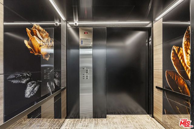 1021 N Ogden Drive 2, West Hollywood, CA 90046