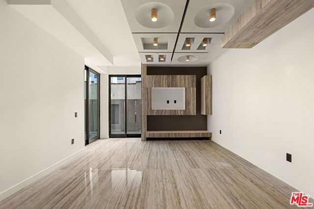 1021 N Ogden Drive 2, West Hollywood, CA 90046