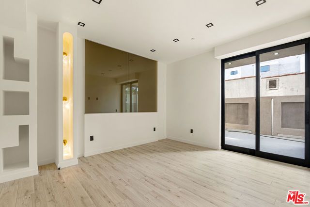 1021 N Ogden Drive 2, West Hollywood, CA 90046