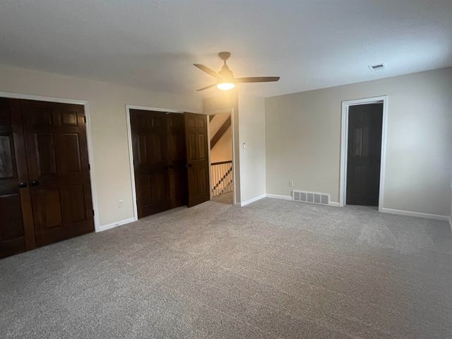 1595 MILLER FARMS RD, Germantown, TN 38138