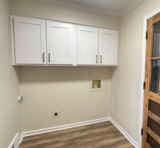 1595 MILLER FARMS RD, Germantown, TN 38138