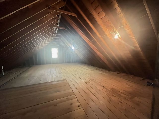 1595 MILLER FARMS RD, Germantown, TN 38138