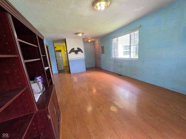 1209 Shelby Street, Alexandria, IN 46001