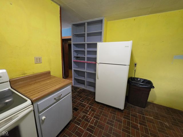 1209 Shelby Street, Alexandria, IN 46001