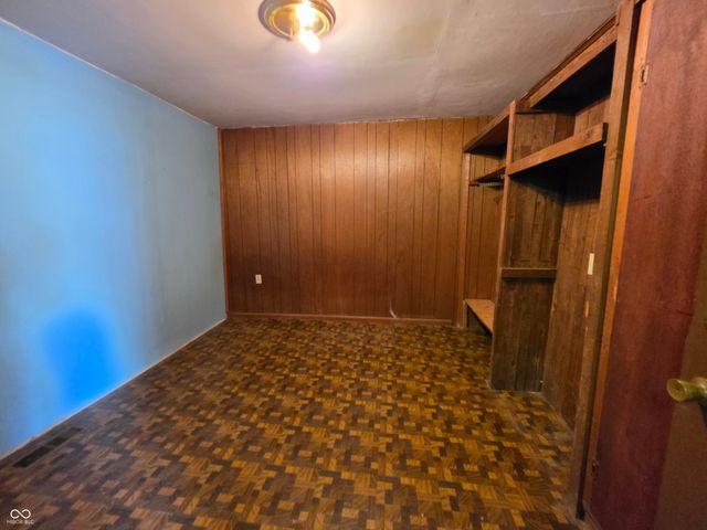 1209 Shelby Street, Alexandria, IN 46001