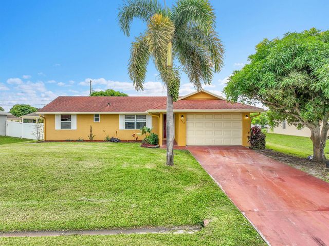 1652 SW Crawford Avenue, Port St Lucie, FL 34953