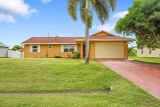 1652 SW Crawford Avenue, Port St Lucie, FL 34953