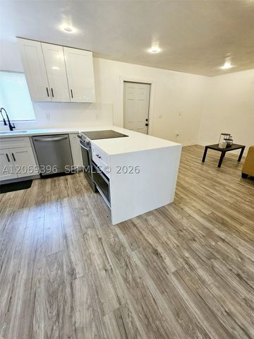 5000 SW 26th Ave, Dania Beach, FL 33312
