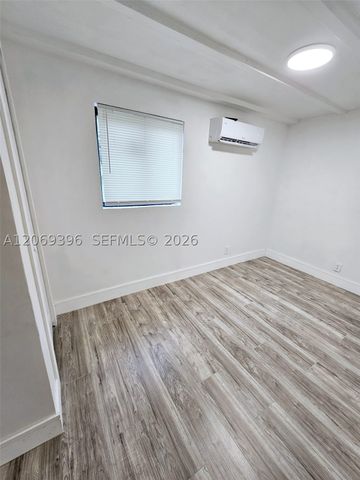 5000 SW 26th Ave, Dania Beach, FL 33312