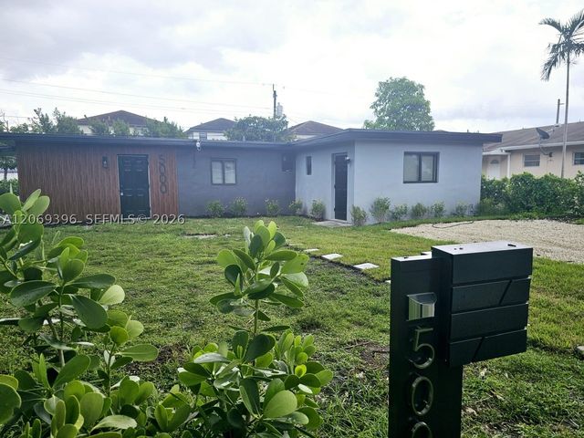 5000 SW 26th Ave, Dania Beach, FL 33312