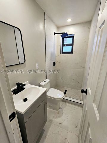 5000 SW 26th Ave, Dania Beach, FL 33312