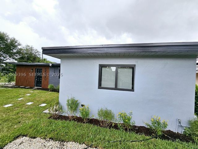 5000 SW 26th Ave, Dania Beach, FL 33312