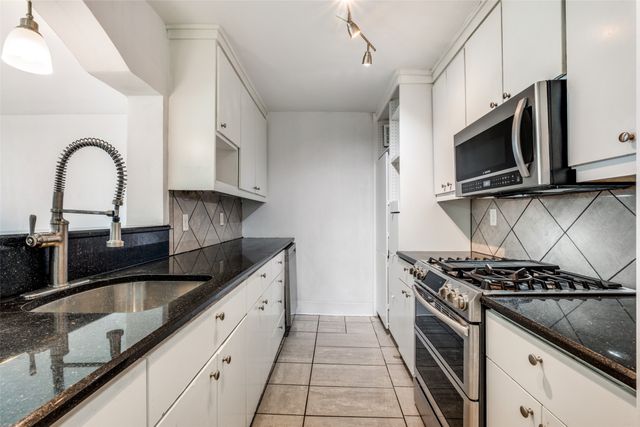 3883 Turtle Creek Boulevard 2010, Dallas, TX 75219