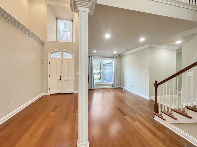 16445 Long Lake Dr, Prairieville, LA 70769