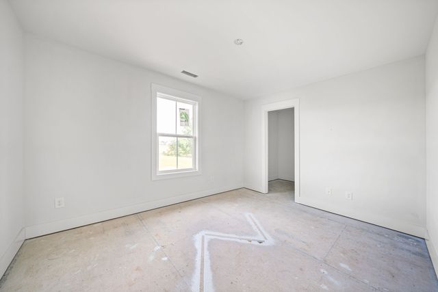 4905 Royal View Way, Clarksville, TN 37040
