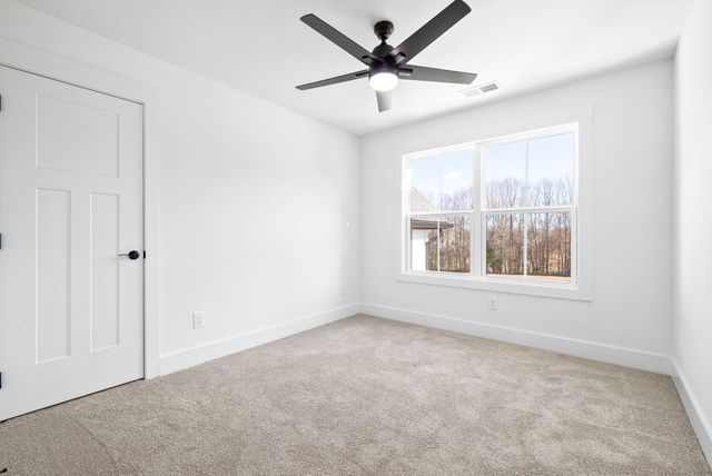 4905 Royal View Way, Clarksville, TN 37040