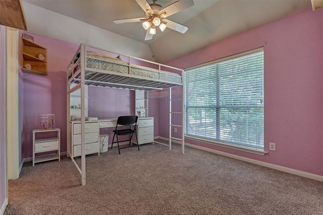 23 Weeping Spruce Place, Conroe, TX 77384