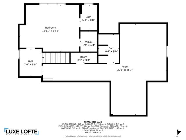 770 Viking Drive E, Maplewood, MN 55117