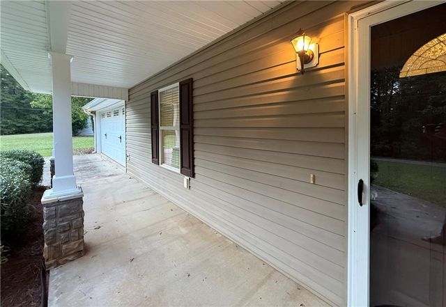 549 Ivy Terrace, Dahlonega, GA 30533