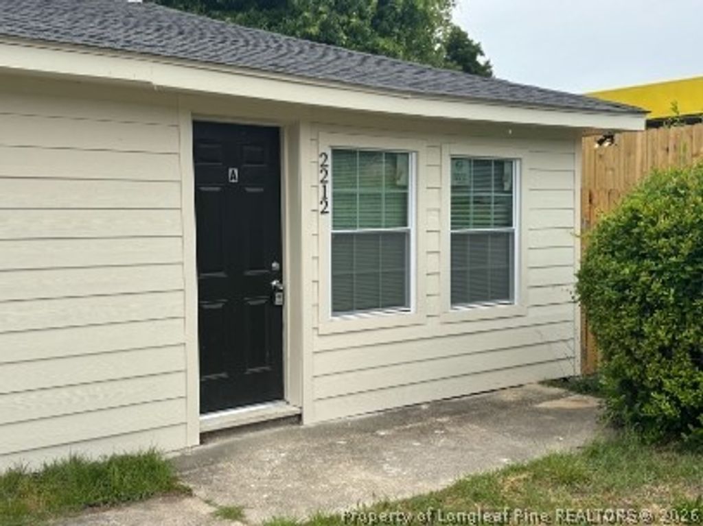 2212 Murchison Road A, Fayetteville, NC 28301