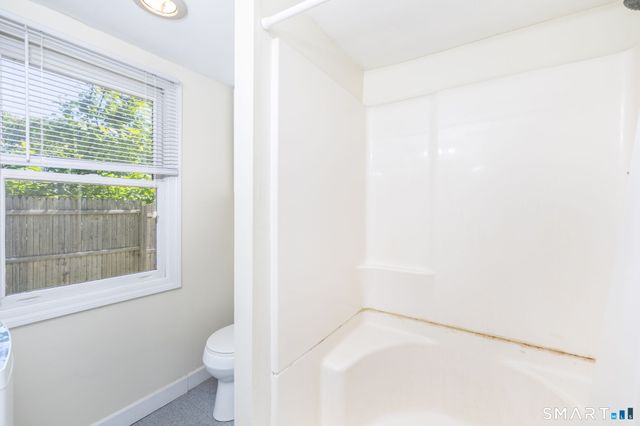 1 West Boulevard, East Hampton, CT 06424