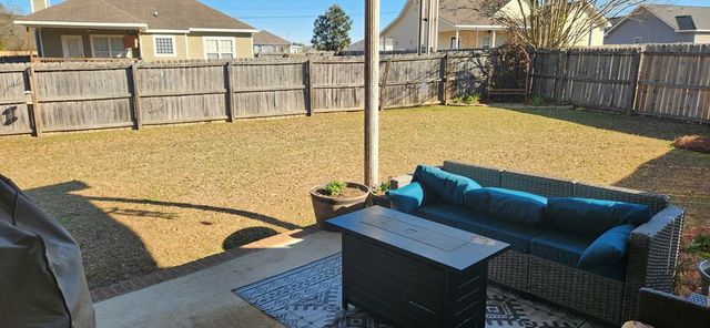 115 Willow Way, Headland, AL 36345