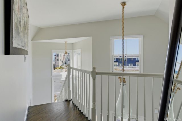 688 Dune Road, Westhampton Dunes, NY 11978
