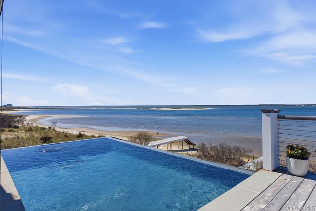 688 Dune Road, Westhampton Dunes, NY 11978