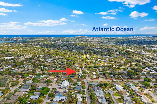 815 W Laird Drive, Jupiter, FL 33458