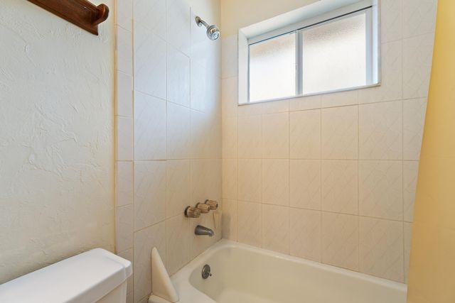 815 W Laird Drive, Jupiter, FL 33458