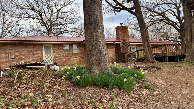 14795 W 806 Road, Tahlequah, OK 74464