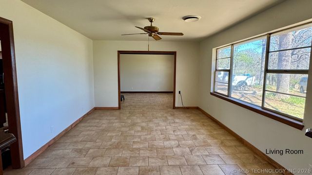 14795 W 806 Road, Tahlequah, OK 74464