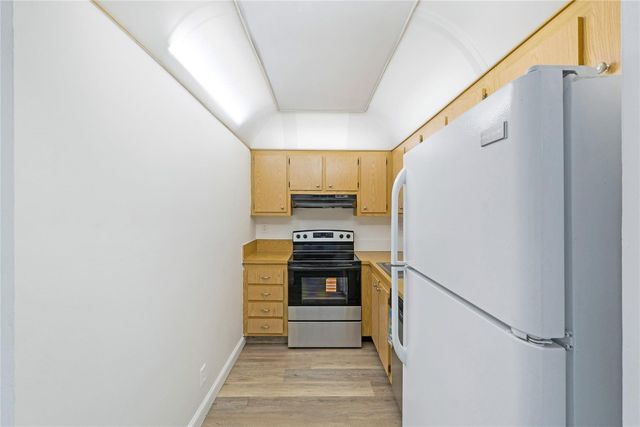 3720 N Pine Island Road 333, Sunrise, FL 33351