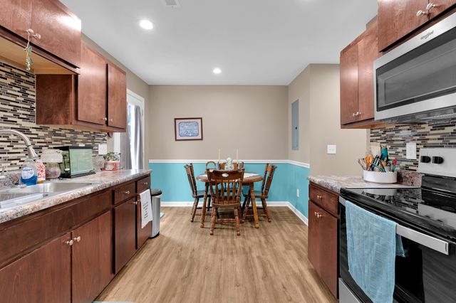 517 Weaver St Apt 5, Tullahoma, TN 37388