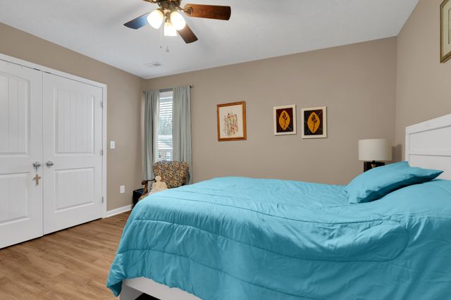 517 Weaver St Apt 5, Tullahoma, TN 37388