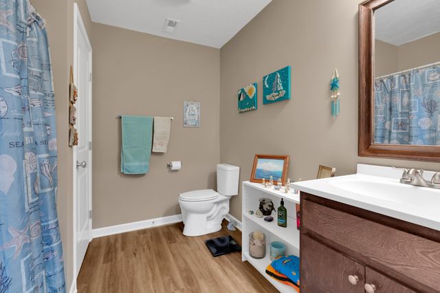 517 Weaver St Apt 5, Tullahoma, TN 37388