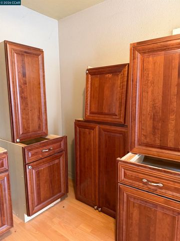 226 W 9th street, Pittsburg, CA 94565