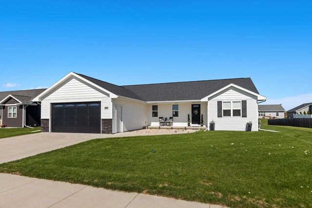 3424 E RUBYRED DRIVE, Appleton, WI 54913