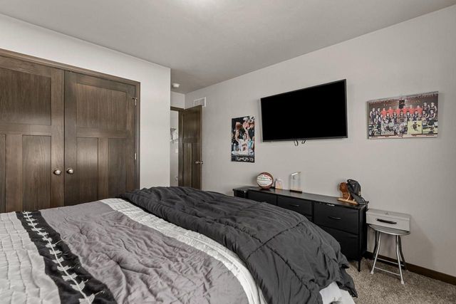 3424 E RUBYRED DRIVE, Appleton, WI 54913